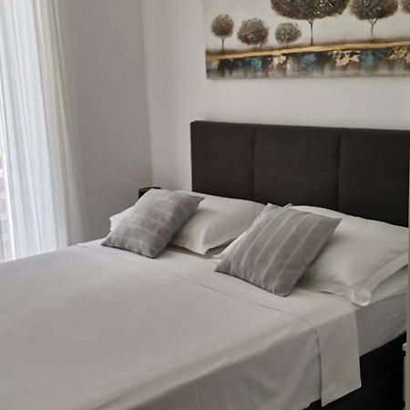 Apartmani Vera Primošten Eksteriør billede